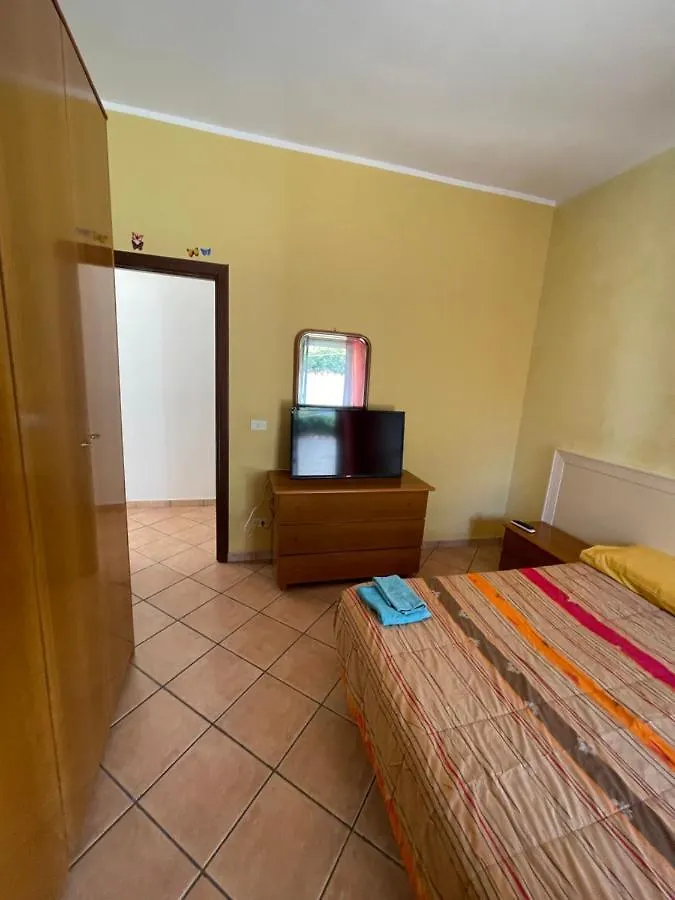 Smart Appartament Self Check In Apartamento Fiumicino Italia